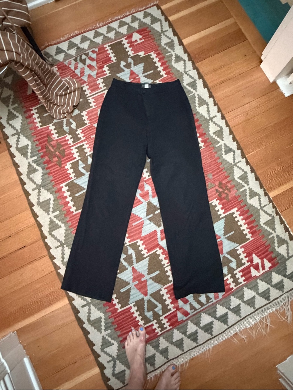 Women’s size 10 Black Straight-Leg Dress Pants by Banana republic